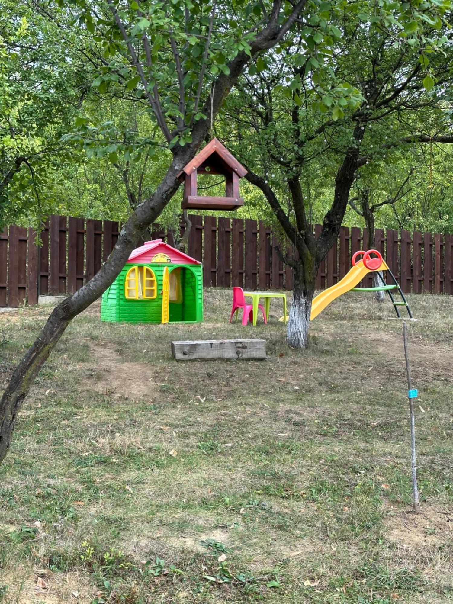 Pensiunea Emelys, Iasi Barnova Dış mekan fotoğraf